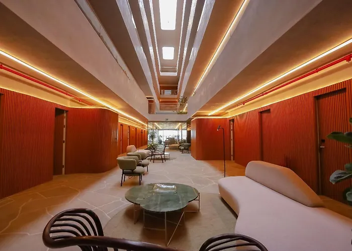 Setai Yacht Luxury - By Almare