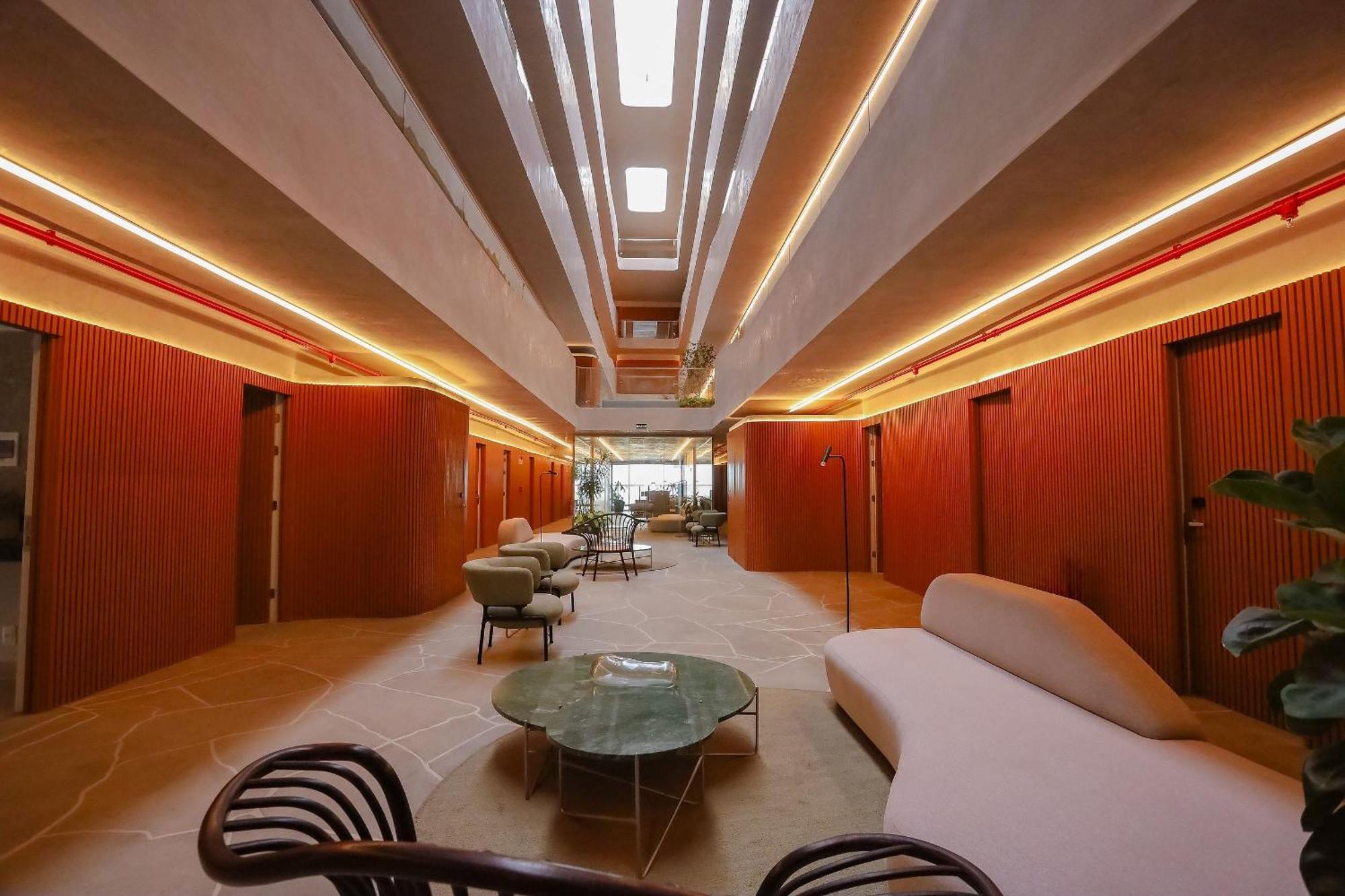 Setai Yacht Luxury - By Almare Apartment *